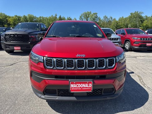 New 2025 Jeep Compass Sport image 8
