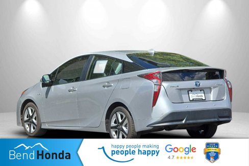Used 2018 Toyota Prius Three Touring image 6
