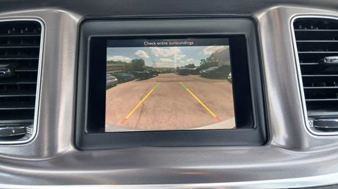Used 2019 Dodge Charger SXT image 15