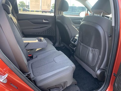 Used 2019 Hyundai Santa Fe SEL image 12
