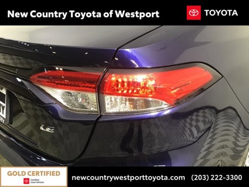 Certified 2021 Toyota Corolla LE image 24