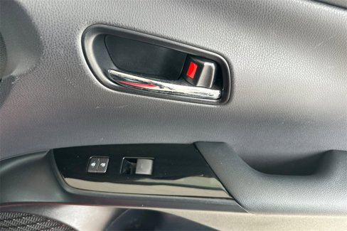 Used 2019 Toyota Prius Prime Premium image 20