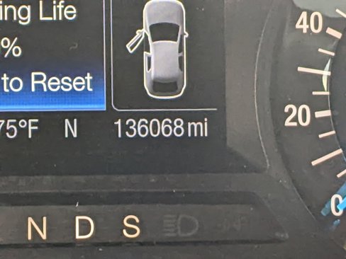 Used 2016 Ford Edge SE image 24