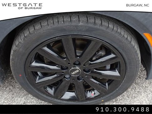 Used 2017 MINI Cooper S image 10