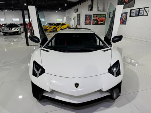 Used 2016 Lamborghini Aventador LP 750-4 Superveloce image 10
