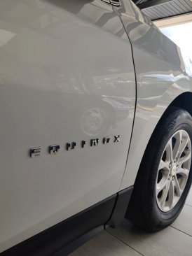 Used 2019 Chevrolet Equinox LT image 10