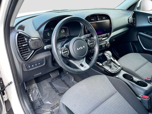 Certified 2023 Kia Soul EX image 7