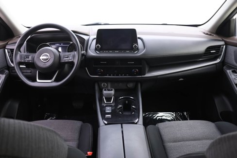 Used 2023 Nissan Rogue SV image 5