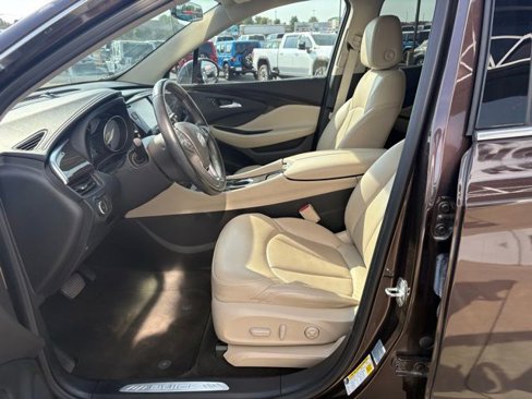Used 2020 Buick Envision Essence image 12