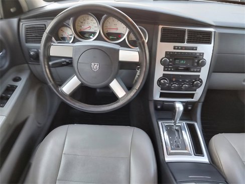 Used 2006 Dodge Magnum R/T w/ Convenience Group II image 13