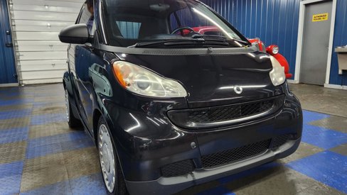 Used 2011 smart fortwo pure image 32