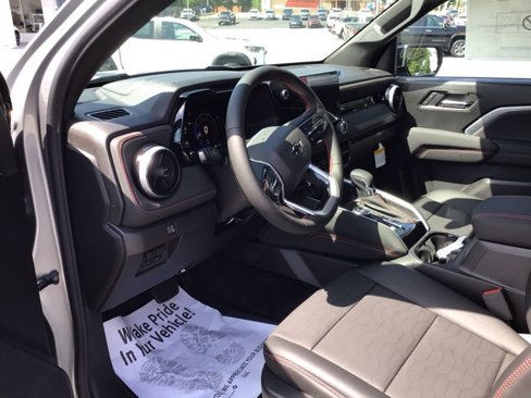 New 2025 Chevrolet Colorado Z71 w/ Z71 Convenience Package 2 image 16