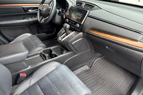 Certified 2018 Honda CR-V Touring image 32