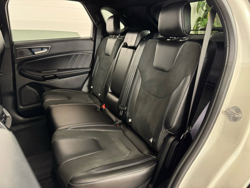 Used 2021 Ford Edge ST image 30
