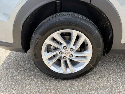New 2025 Buick Envista Preferred image 10