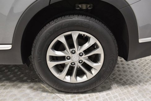 Used 2019 Hyundai Santa Fe SE image 44