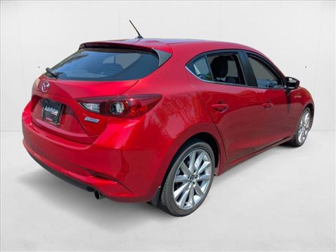 Used 2017 MAZDA MAZDA3 Touring image 5