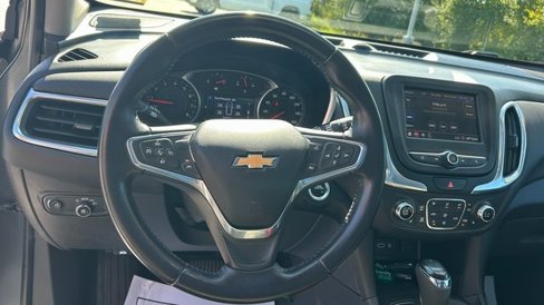 Used 2021 Chevrolet Equinox LT image 18