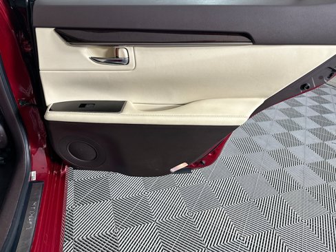 Used 2016 Lexus ES 350 image 30
