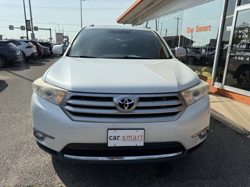 Used 2011 Toyota Highlander Limited image 2