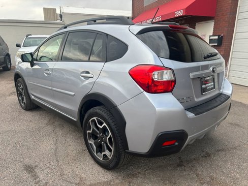 Used 2015 Subaru Crosstrek 2.0i Limited image 3