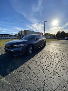 Used 2024 Honda Civic LX image 1
