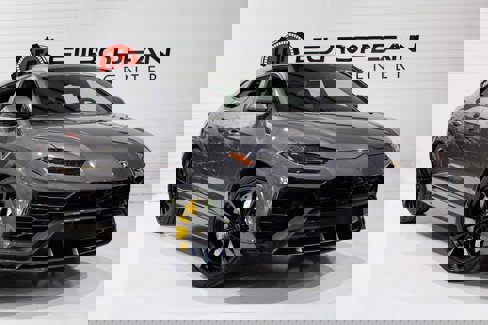 Used 2021 Lamborghini Urus image 1