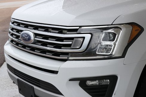 Used 2019 Ford Expedition XLT w/ Equipment Group 202A image 11
