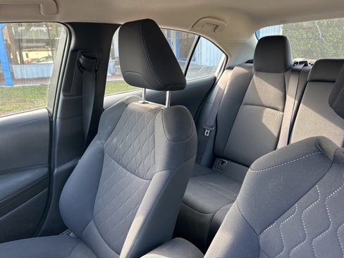 Used 2022 Toyota Corolla LE image 13