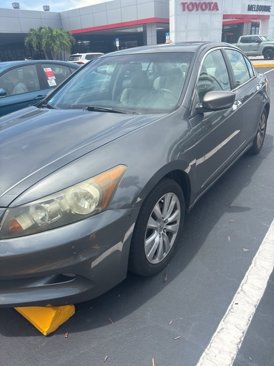 Used 2011 Honda Accord EX-L image 1