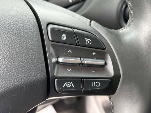 Used 2022 Hyundai Kona SEL w/ Convenience Package image 20