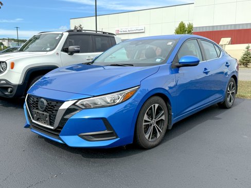 Used 2020 Nissan Sentra SV image 2