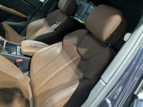 Used 2019 Audi Q5 Prestige image 26