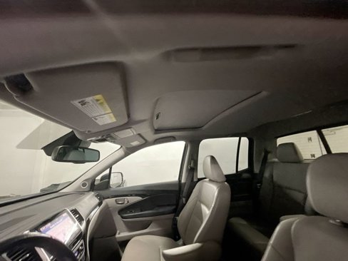 Used 2017 Honda Ridgeline RTL-E image 19