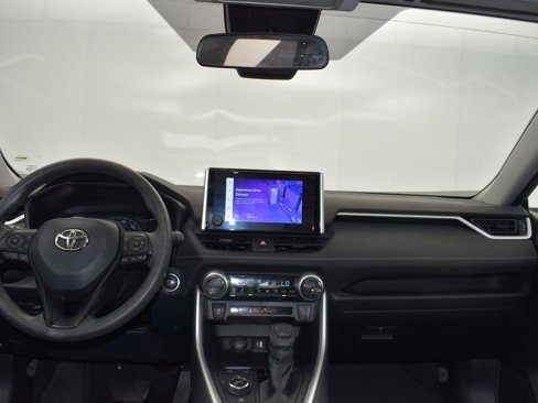 Used 2023 Toyota RAV4 XLE image 19