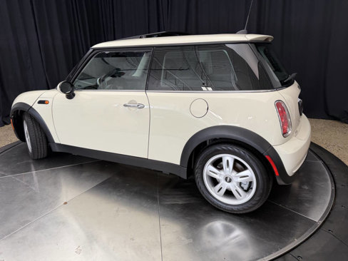 Used 2006 MINI Cooper Hardtop image 9
