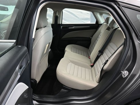 Used 2018 Ford Fusion S image 30
