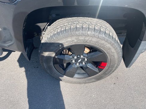Used 2019 Chevrolet Colorado LT w/ Redline Special Edition image 24