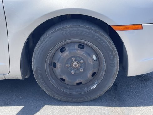 Used 2008 Ford Fusion S image 12