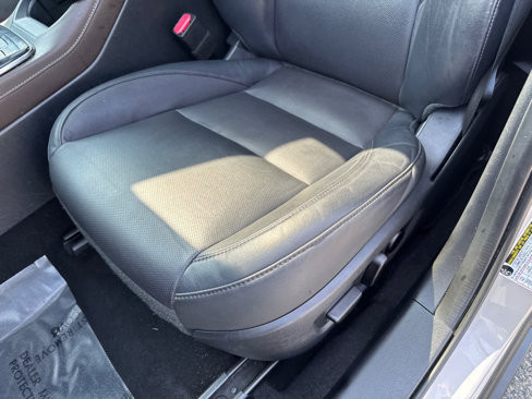 Used 2022 MAZDA CX-30 AWD 2.5 S w/ Premium Package image 16