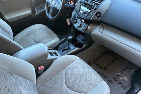 Used 2009 Toyota RAV4 2WD image 16