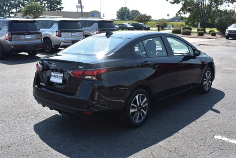 Used 2024 Nissan Versa SV image 5
