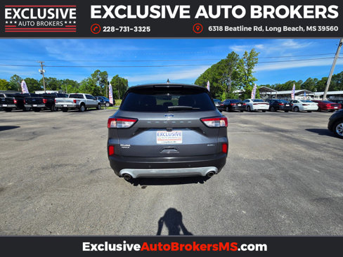 Used 2022 Ford Escape SEL image 4