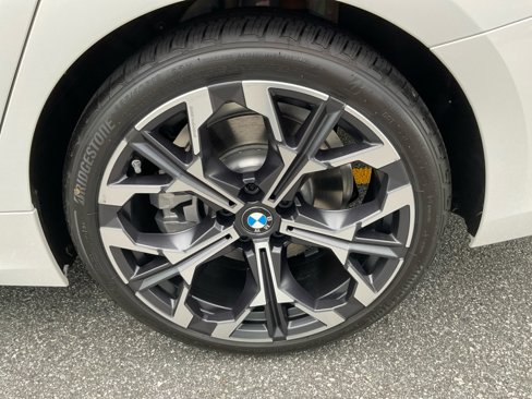 New 2025 BMW 330i Sedan w/ Premium Package image 22