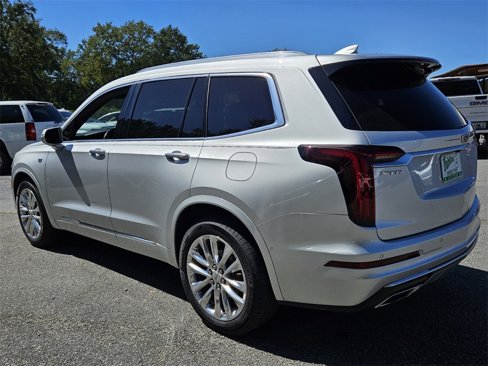 Used 2020 Cadillac XT6 Premium Luxury image 10