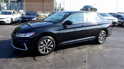 New 2025 Volkswagen Jetta S image 2