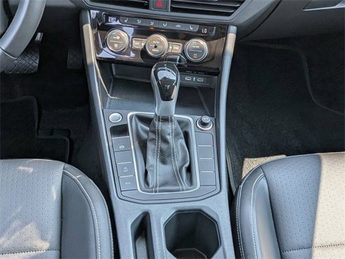Used 2024 Volkswagen Jetta SE image 16