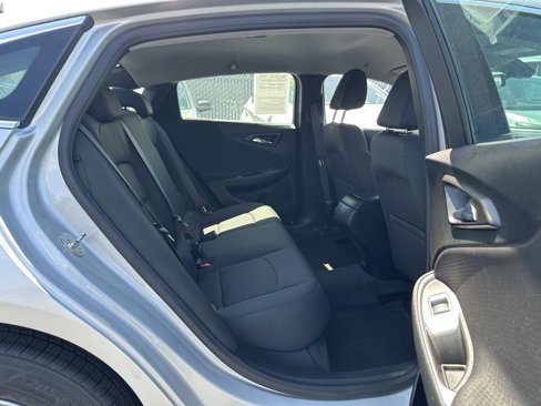 Used 2021 Chevrolet Malibu LS image 12