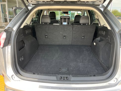 Used 2024 Ford Edge Titanium image 34