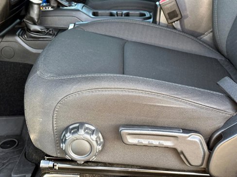 Used 2022 Jeep Wrangler Unlimited Sport image 20